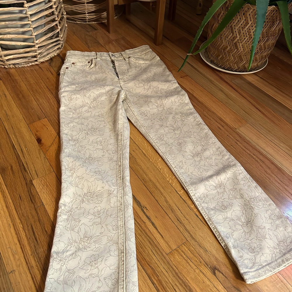 NWOT Zara Dreed Flare Jeans